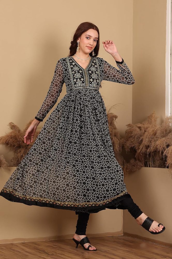 W for Woman Beige Jacquard Sleeveless Embellished Kurta, Pants and Dupatta Set