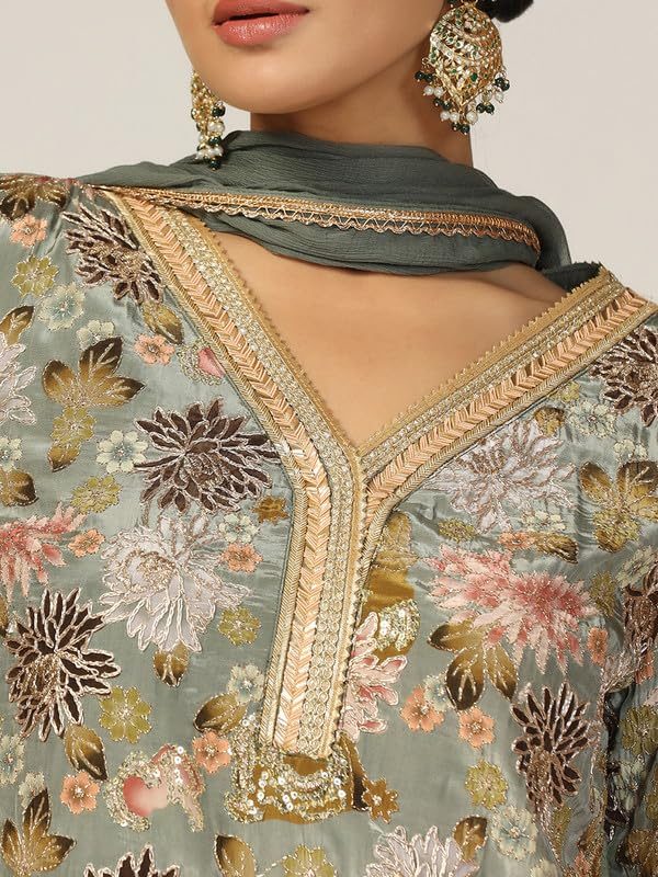 Green Embroidered Crepe Ensemble Kurti XL
