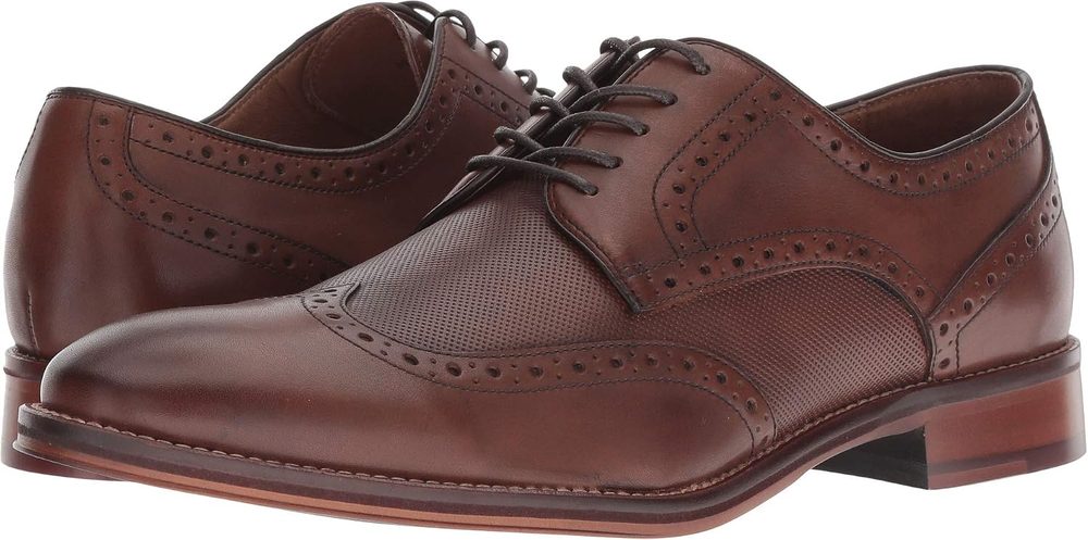 Johnston & Murphy Mens Conard Wing Tip Embossed