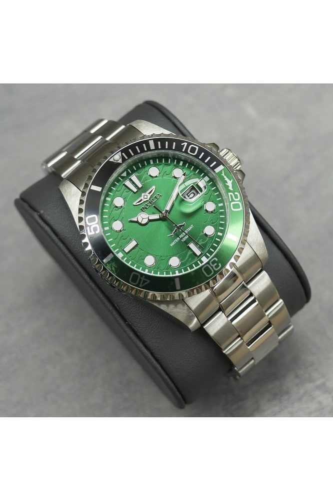 Invicta Analog Green Dial Men's Watch-Pro Diver