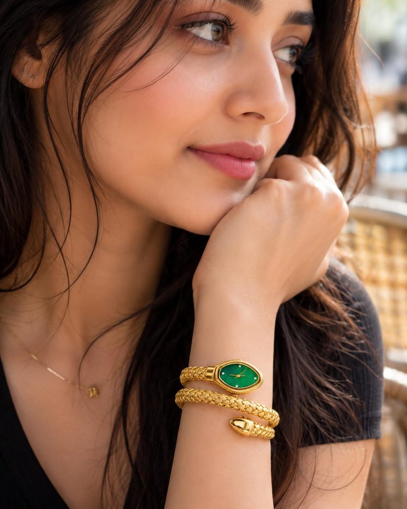 Luxury Gold Plated Women's Bracelet Watch with Pink Dial | Analog Wrist Watch for Women & Girls | Premium Woven Mesh Bracelet Strap | Jewelry Watch for Party, Wedding, Office & Daily Wear